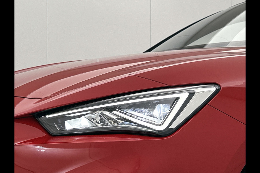 Seat Leon 1.5 TSI FR (Goed OndH, Panorama, Camera, Trekhaak, SfeerV, Elektrische stoelen, Etc)