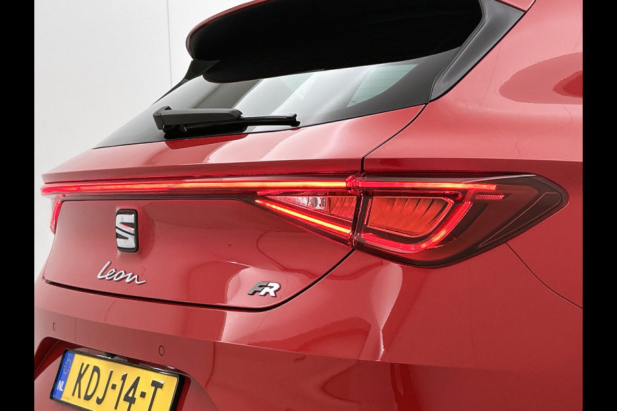 Seat Leon 1.5 TSI FR (Goed OndH, Panorama, Camera, Trekhaak, SfeerV, Elektrische stoelen, Etc)