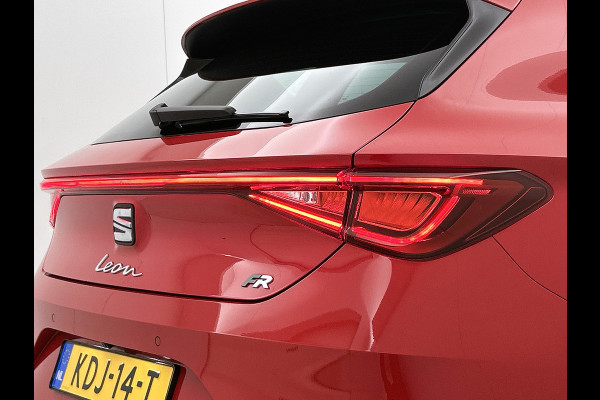 Seat Leon 1.5 TSI FR (Goed OndH, Panorama, Camera, Trekhaak, SfeerV, Elektrische stoelen, Etc)