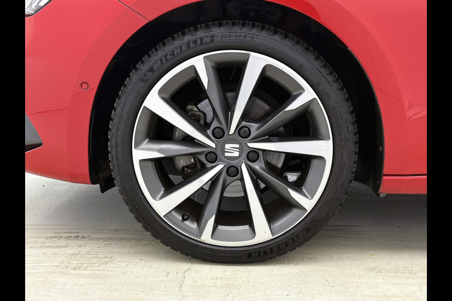 Seat Leon 1.5 TSI FR (Goed OndH, Panorama, Camera, Trekhaak, SfeerV, Elektrische stoelen, Etc)
