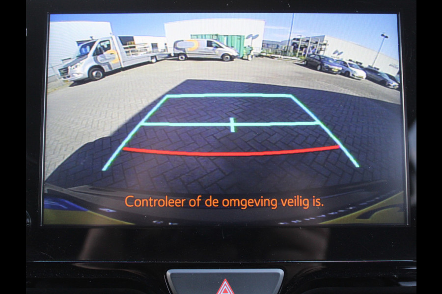 Toyota Yaris Cross 1.5 Hybrid Dynamic CAMERA | CARPLAY | ADAPCRUISE | LMV17 | LED | CLIMATE | STOELVERW | DAB