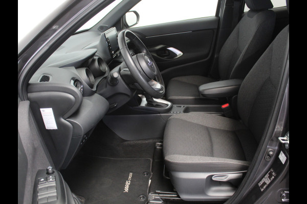 Toyota Yaris Cross 1.5 Hybrid Dynamic CAMERA | CARPLAY | ADAPCRUISE | LMV17 | LED | CLIMATE | STOELVERW | DAB