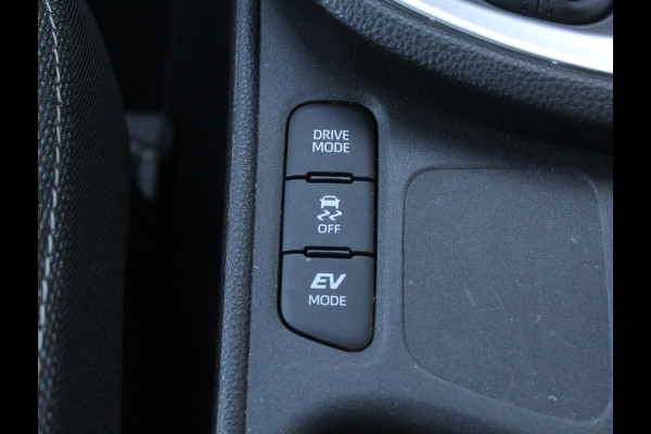 Toyota Yaris Cross 1.5 Hybrid Dynamic CAMERA | CARPLAY | ADAPCRUISE | LMV17 | LED | CLIMATE | STOELVERW | DAB