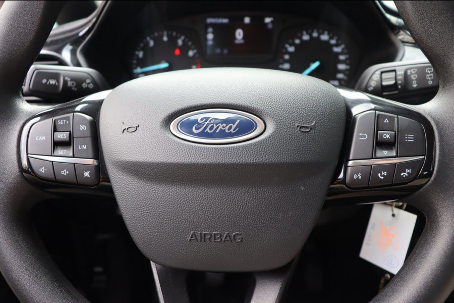 Ford Fiesta 1.1 Trend org. NL-auto navigatie cruise pdc