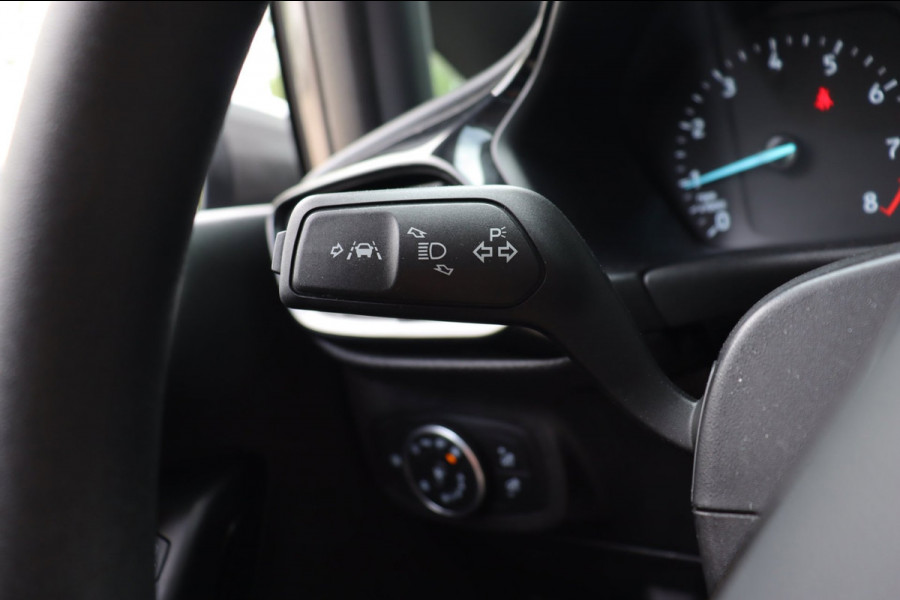 Ford Fiesta 1.1 Trend org. NL-auto navigatie cruise pdc