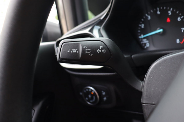 Ford Fiesta 1.1 Trend org. NL-auto navigatie cruise pdc