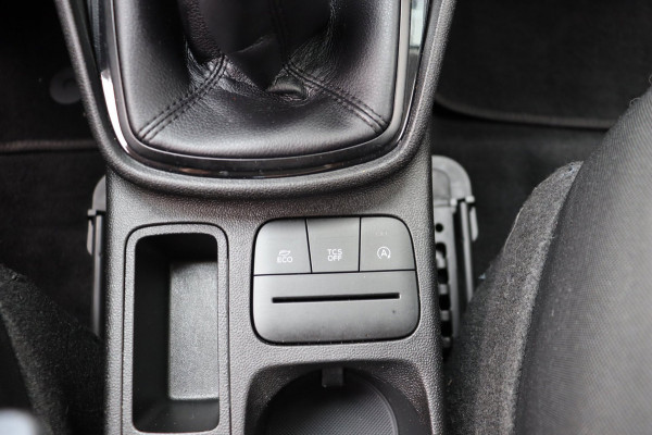 Ford Fiesta 1.1 Trend org. NL-auto navigatie cruise pdc