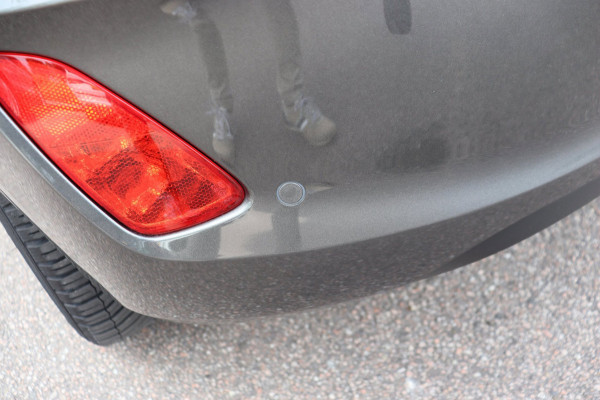 Ford Fiesta 1.1 Trend org. NL-auto navigatie cruise pdc