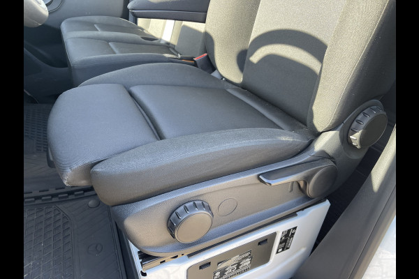 Mercedes-Benz Sprinter 317 1.9 CDI 170pk L2H2 DC 7 persoons / rijklaar € 37.950 ex btw / lease vanaf € 936 / climate control / trekhaak 3500 kg optie / achteruit rijcamera !