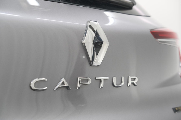 Renault Captur 1.6 E-Tech full hybrid 145 techno | Camera | Parkeersensoren | Cruise Control | Apple Carplay | Navigatie | Hoge Instap