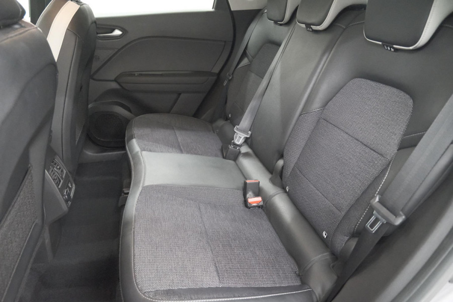 Renault Captur 1.6 E-Tech full hybrid 145 techno | Camera | Parkeersensoren | Cruise Control | Apple Carplay | Navigatie | Hoge Instap