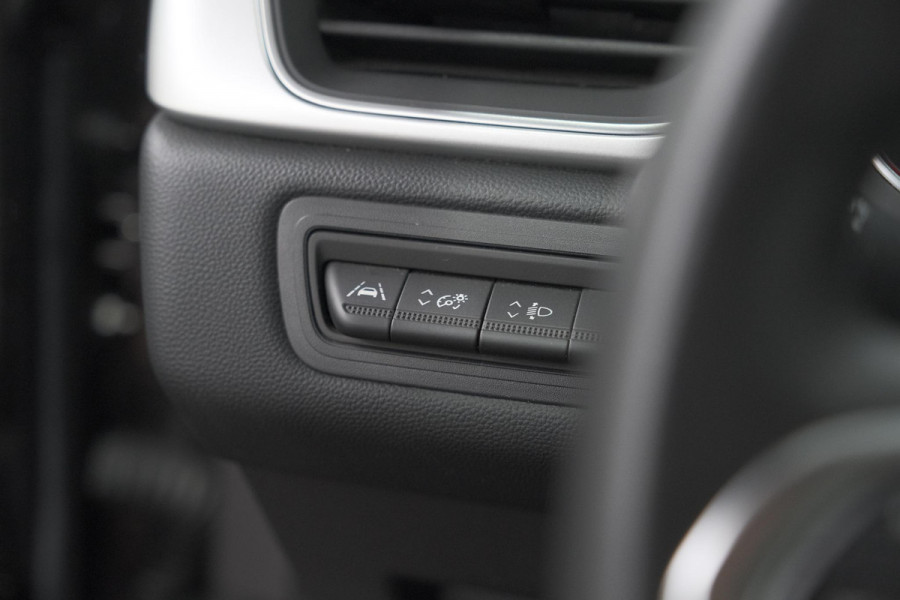 Renault Captur 1.6 E-Tech full hybrid 145 techno | Camera | Parkeersensoren | Cruise Control | Apple Carplay | Navigatie | Hoge Instap