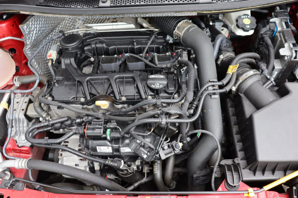 Opel Astra 1.2 Turbo 96kw Edition org.NL stoel+stuurverw.