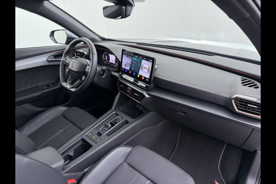 CUPRA Formentor 1.4 e-Hybrid VZ Copper Edition CUPRA KNOPPEN| ELEK. ACHTERKLEP | MEMORY STOEL|  ACHTERUITRIJCAMERA | ADAPT. CRUISE CONTROL | STOEL + STUURVERWARMING| RIJKLAARPRIJS INCL. 12 MND BOVAG GARANTIE