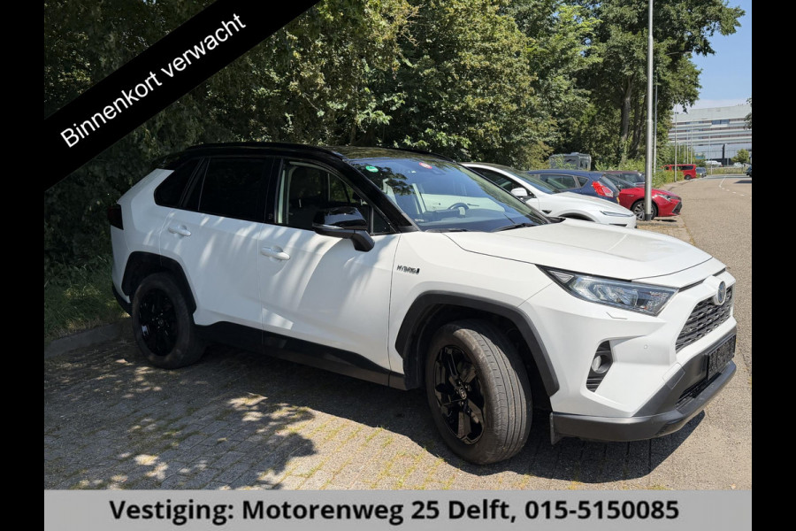 Toyota RAV4 2.5 HYBRID 4WD DYNAMIC PACK GARANTIE TOT 05-2031! SLECHTS 39.000 KM! 1650 KG TREKGEWICHT. STUUR & STOELVERWARMING . NAVIGATIE .PDC V & A .