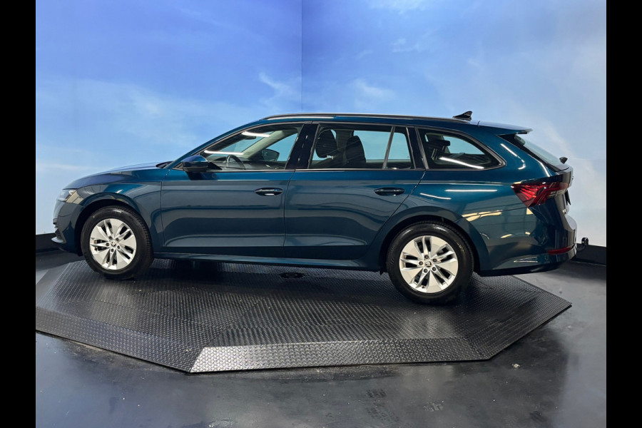 Škoda Octavia Combi 1.0 e-TSI Business Edition Plus Automaat | Navi | Clima | Trekhaak