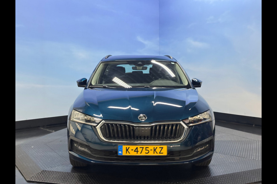 Škoda Octavia Combi 1.0 e-TSI Business Edition Plus Automaat | Navi | Clima | Trekhaak