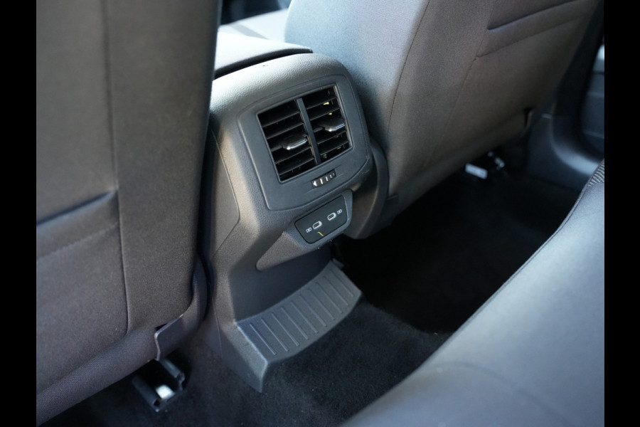 Volkswagen T-Roc 1.5 TSI Life Business