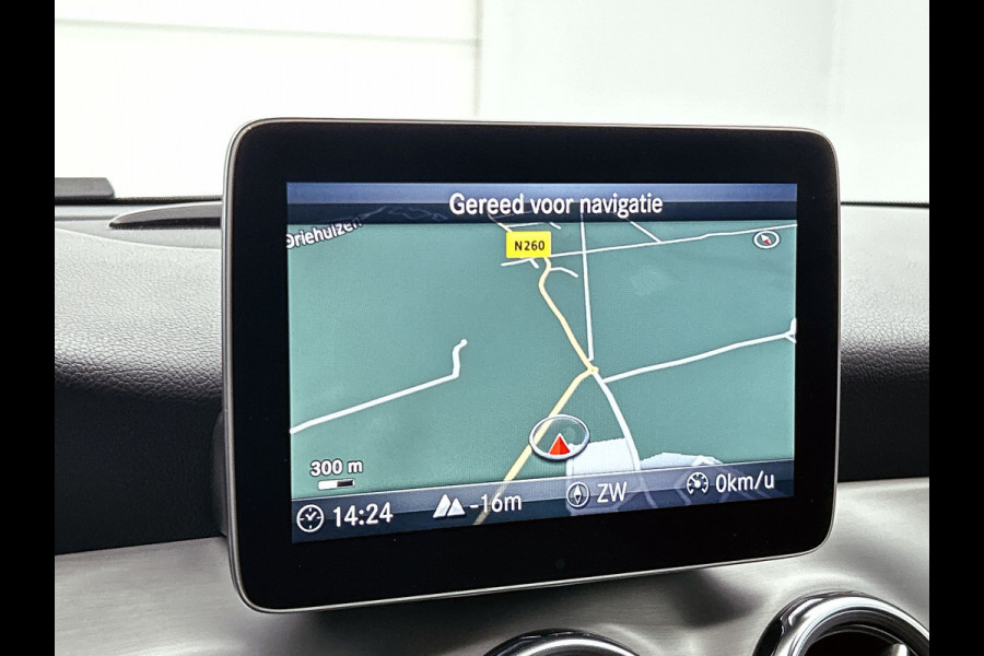 Mercedes-Benz GLA 180 Business Solution AMG(NL auto, Dealer ondH, NAP, Navi Groot, StoelV, Camera, Etc