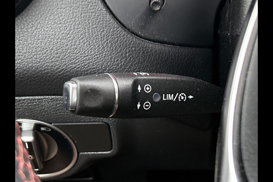 Mercedes-Benz GLA 180 Business Solution AMG(NL auto, Dealer ondH, NAP, Navi Groot, StoelV, Camera, Etc