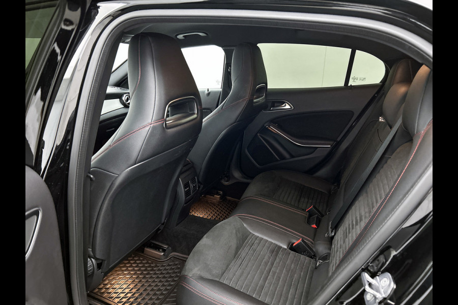 Mercedes-Benz GLA 180 Business Solution AMG(NL auto, Dealer ondH, NAP, Navi Groot, StoelV, Camera, Etc