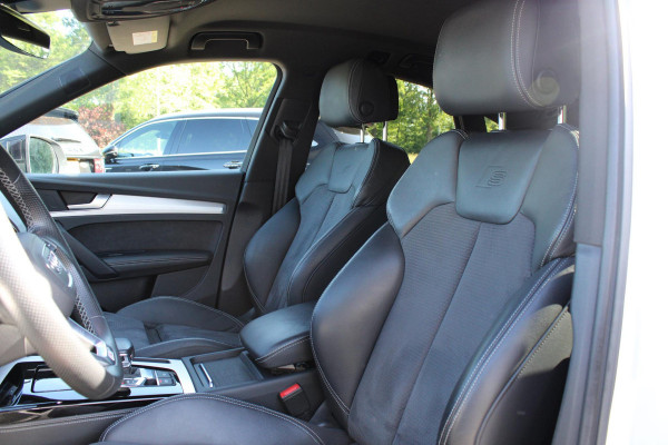 Audi Q5 Sportback 55 TFSI e S edition 367 PK | S Line | Trekhaak | Luchtvering |  21 inch Audi Sport | Stoelverwarming | Bang&Olufsen | Adaptive cruise control | Dodehoeksensoren | Lendesteunverstelling