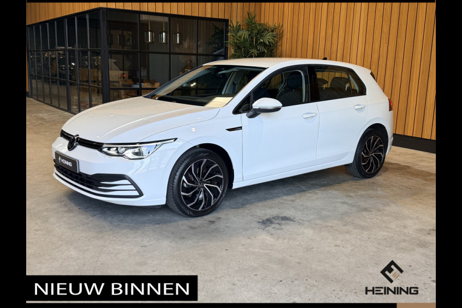 Volkswagen Golf 1.5 TSI Life Navi. Apple-carplay. PDC. Adaptive-cruise, 82500 KM met NAP