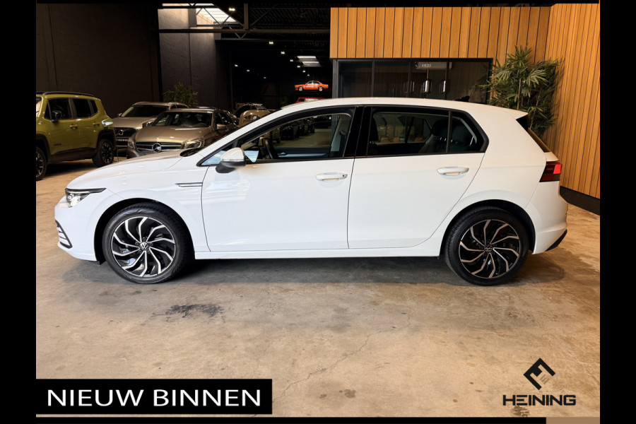 Volkswagen Golf 1.5 TSI Life Navi. Apple-carplay. PDC. Adaptive-cruise, 82500 KM met NAP