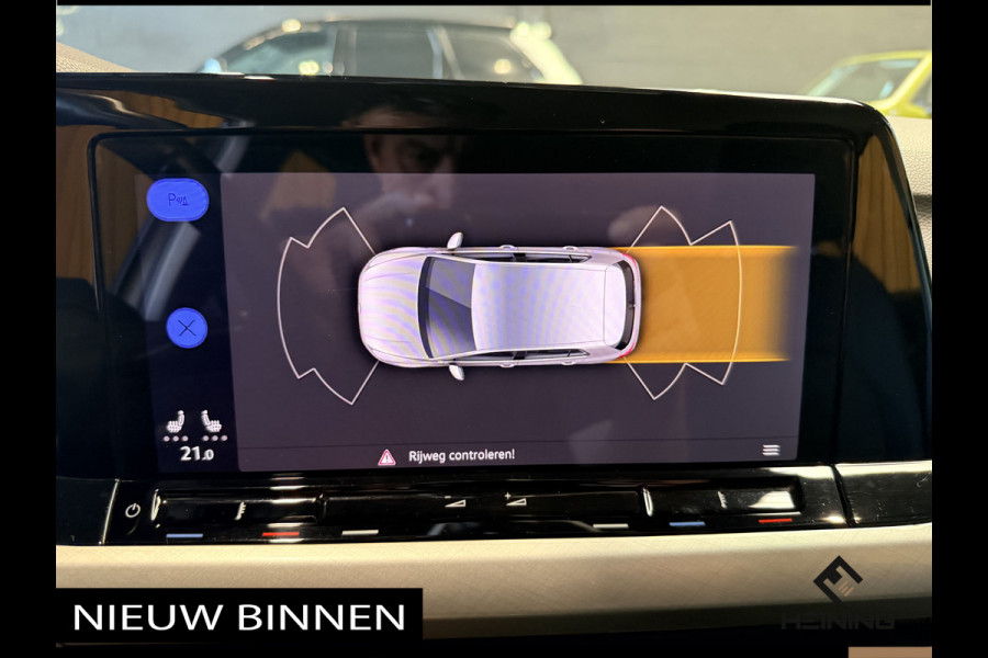 Volkswagen Golf 1.5 TSI Life Navi. Apple-carplay. PDC. Adaptive-cruise, 82500 KM met NAP
