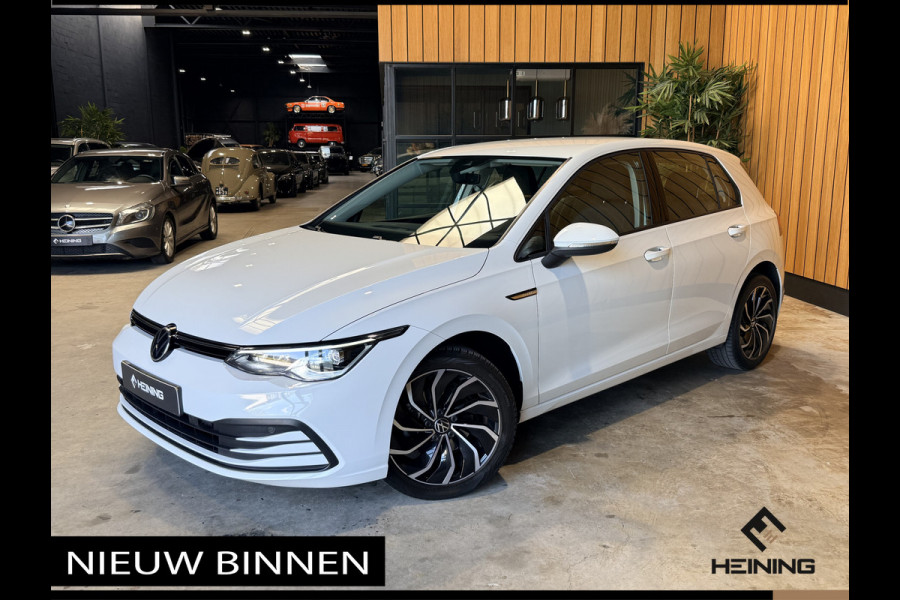 Volkswagen Golf 1.5 TSI Life Navi. Apple-carplay. PDC. Adaptive-cruise, 82500 KM met NAP