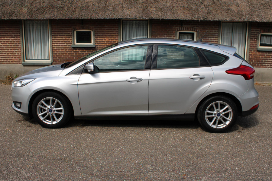 Ford Focus 1.0 Lease Edition NAVIGATIE, AIRCO APPLE CARPLAY ORG NL 47000KM!!!