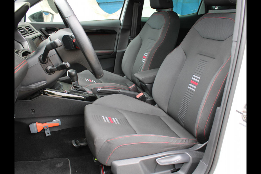 Seat Arona 1.0 TSI FR Business Intense | APPLE CARPLAY / ANDROID AUTO | KEYLESS ENTRY | ADAPTIEVE CRUISE CONTROL |