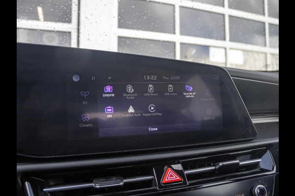 Kia Niro EV Light Edition 64.8 kWh l SOH 98.8% | Navigatie | Achteruitrijcamera | Airco | Cruise control Adaptieve | SOH 98,6