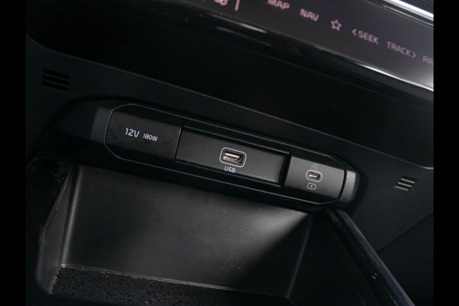 Kia Niro EV Light Edition 64.8 kWh l SOH 98.8% | Navigatie | Achteruitrijcamera | Airco | Cruise control Adaptieve | SOH 98,6