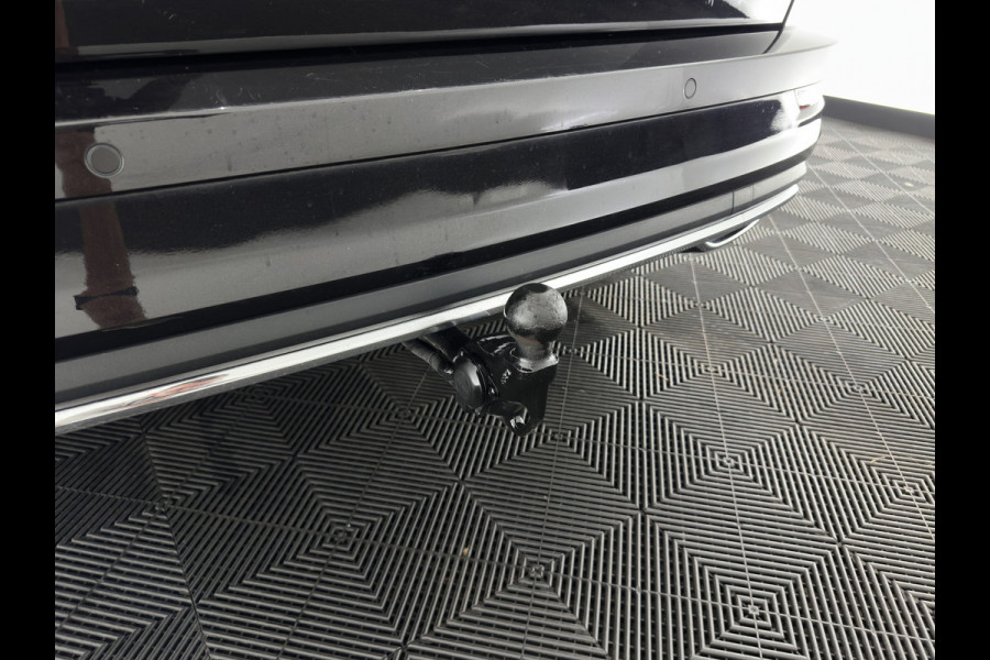 Škoda Karoq 1.5 TSI ACT Sportline Business (INCL-BTW) Aut. *PANO | DIGI-COCKPIT | FULL-LED | ADAPTIVE-CRUISE | HEATED-SPORTSEATS | TOPVIEW |  AMBIENTLIGHT | NAVI-FULLMAP | KEYLESS | DAB+ | TOWBAR | PRIVACYGLASS | 18''ALU*
