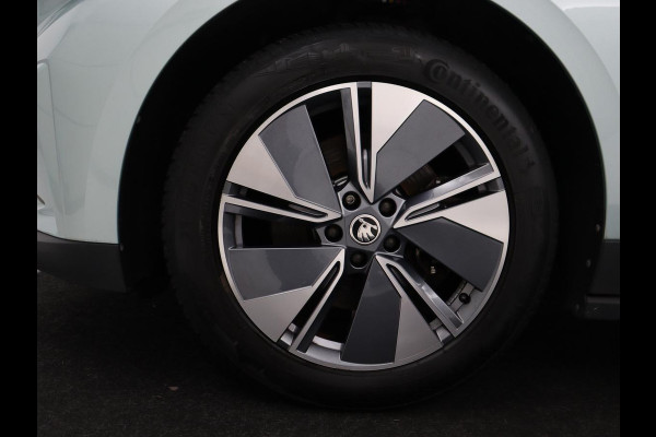 Škoda Enyaq iV 60 | 93.7 % SOH | Cruise control | Camera | 93.7 % SOH | Cruise control | Camera | Carplay | Half Leder | Sfeerverlichting | Climate control |