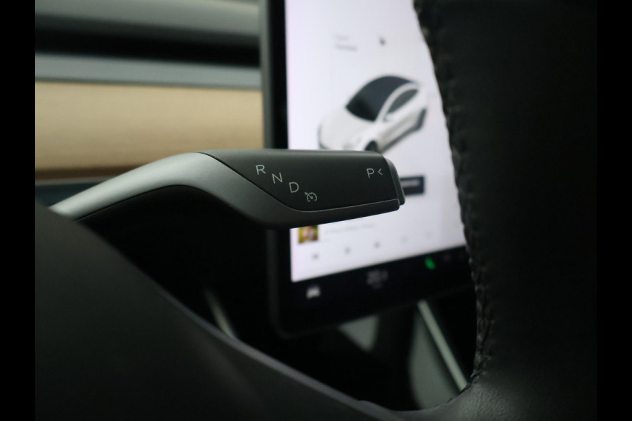 Tesla Model 3 Standard RWD Plus 60 kWh + PANORAMA | LEDER | CAMERA