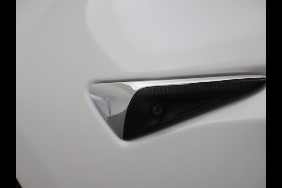 Tesla Model 3 Standard RWD Plus 60 kWh + PANORAMA | LEDER | CAMERA