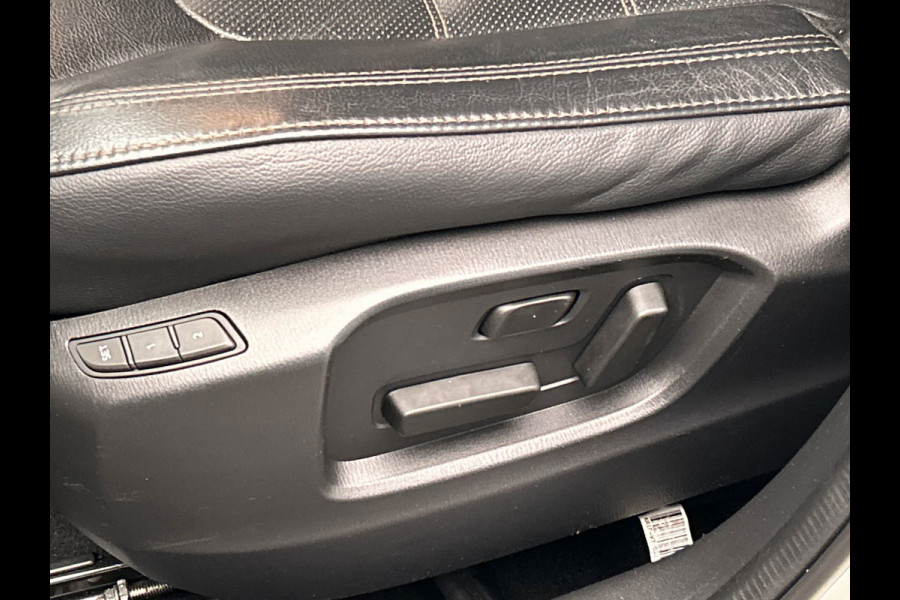 Mazda CX-5 2.0 SkyActiv-G165 Skylease GT | Origineel NL | Carplay | Camera | Stoel/Stuur Verwarming | Trekhaak | Leder | Bose |