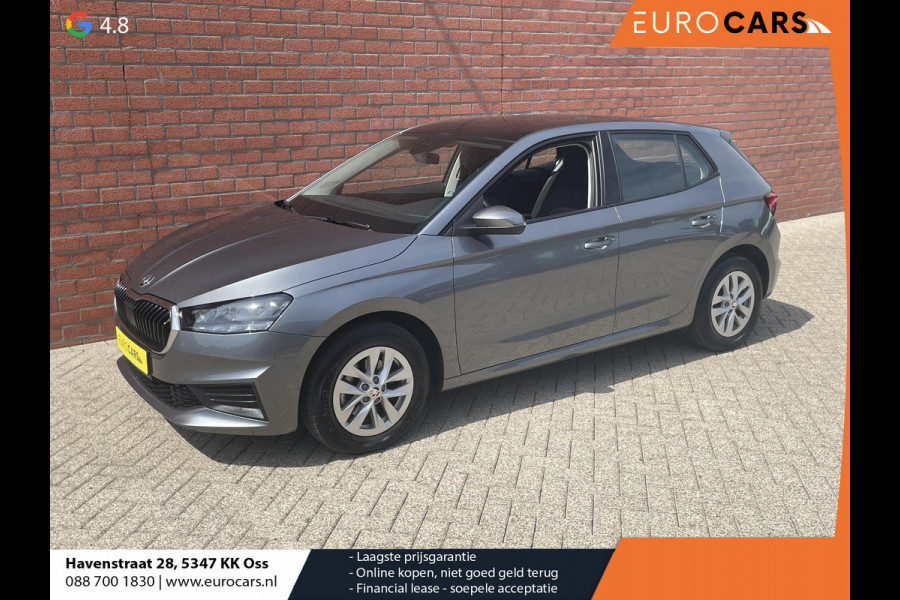 Škoda Fabia 1.0 TSI Automaat Ambition Skoda Fabia 1.0 TSI Ambition Panoramadak Navigatie Carplay PDC Camera Adaptive Cruise Control Stoelverwarming Full LED Climatronic