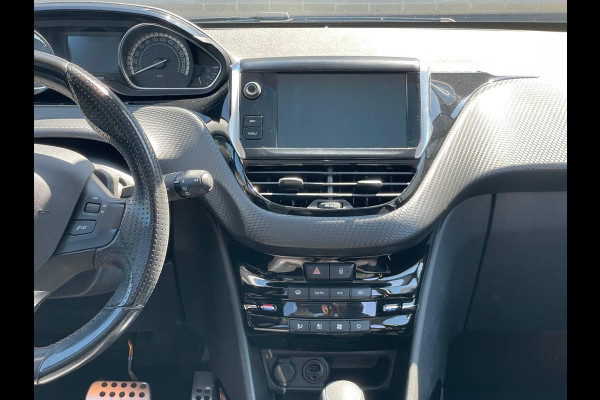 Peugeot 2008 1.2 PureTech GT-line / Panorama / Automaat !
