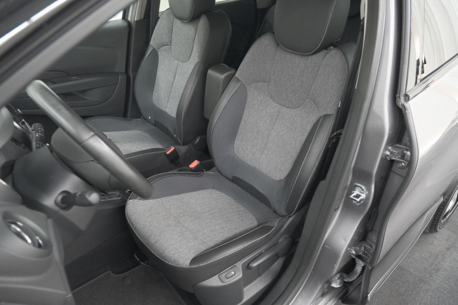 Renault Captur TC 120 EDC Intens | Camera | Navigatie | LED | Parkeersensoren