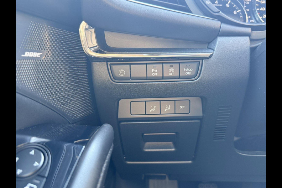 Mazda 3 2.0 e-SkyActiv-X M Hybrid 180 Comfort met Bose | Leer | Achteruitrij Camera |