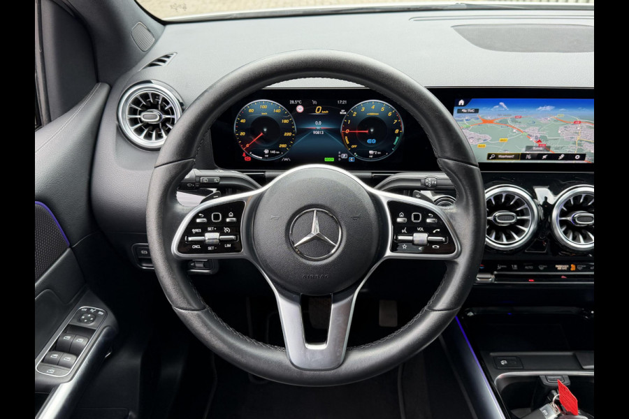Mercedes-Benz B-Klasse 250 e 18''/Leder/Stoelverwarming/Camera/Sfeerverlichting/Apple Carplay & Android Auto