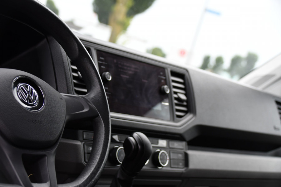 Volkswagen Crafter 35 2.0 TDI L3H3 PB Edition Camera, Cruise, Carplay, LED, 177pk, Automaat, Multimedia, Standkachel, Sensoren, Uniek!