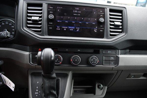 Volkswagen Crafter 35 2.0 TDI L3H3 PB Edition Camera, Cruise, Carplay, LED, 177pk, Automaat, Multimedia, Standkachel, Sensoren, Uniek!