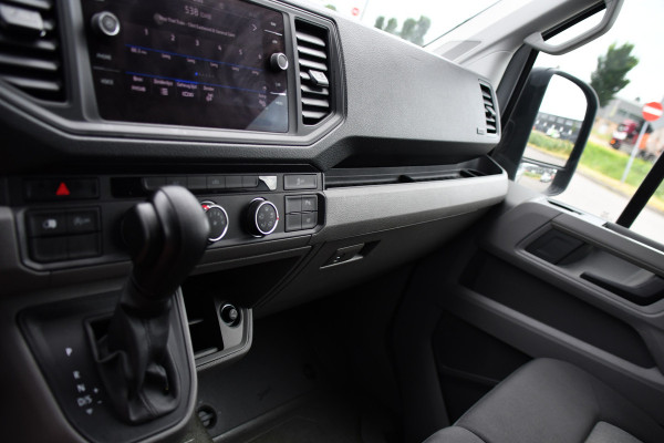 Volkswagen Crafter 35 2.0 TDI L3H3 PB Edition Camera, Cruise, Carplay, LED, 177pk, Automaat, Multimedia, Standkachel, Sensoren, Uniek!