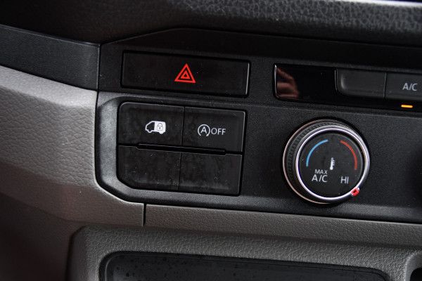 Volkswagen Crafter 35 2.0 TDI L3H3 PB Edition Camera, Cruise, Carplay, LED, 177pk, Automaat, Multimedia, Standkachel, Sensoren, Uniek!