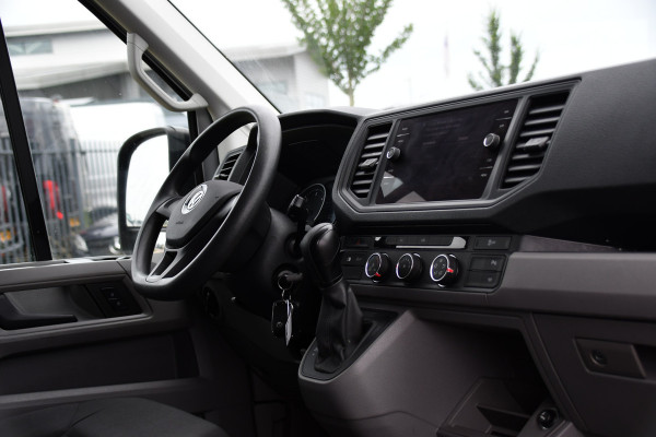 Volkswagen Crafter 35 2.0 TDI L3H3 PB Edition Camera, Cruise, Carplay, LED, 177pk, Automaat, Multimedia, Standkachel, Sensoren, Uniek!