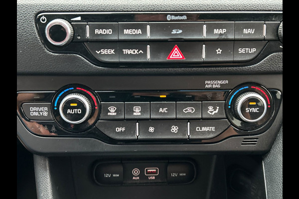 Kia Niro 1.6 GDi Hybrid DynamicLine | Trekhaak | Navigatie | Camera | Carplay | Lane-Assist | Climate/Control | Cruise/Control |